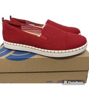 🟡 SALE Cloudsteppers by Clark Step Glow Jade Red Slip On Loafers Size 9.5 M